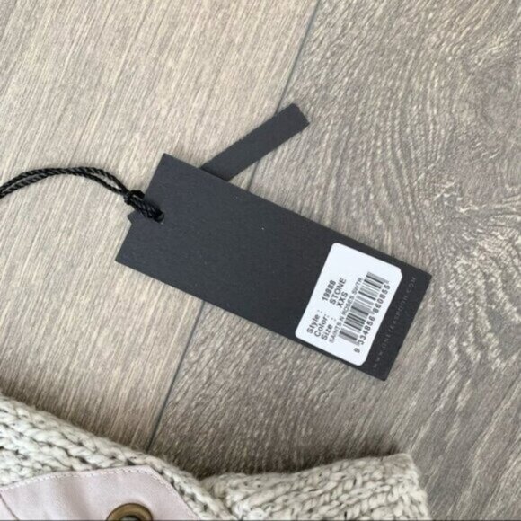 REVOLVE One Teaspoon women’s Sweater Chunky Knit Lace Up sides V-neck Size XXS - Picture 8 of 16